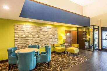 ホテル Comfort Suites Cookeville