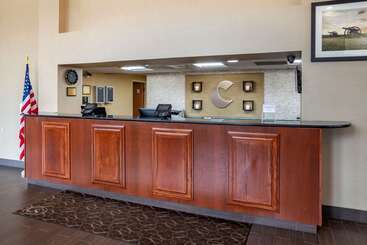 هتل Comfort Suites