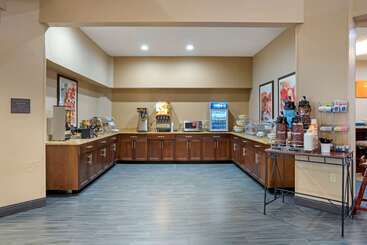 هتل Comfort Suites Hattiesburg