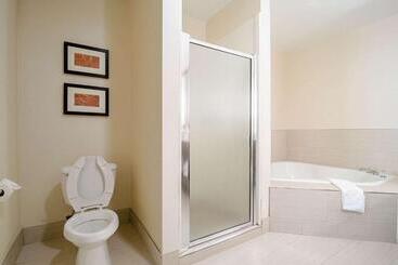 هتل Comfort Suites Innsbrook  Short Pump