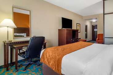 هتل Comfort Suites Knoxville West  Farragut