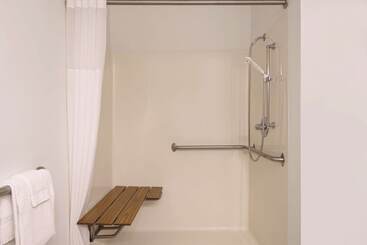 هتل Country Inn & Suites By Radisson, Cedar Falls, Ia