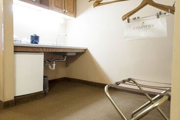 هتل Country Inn & Suites By Radisson, Cedar Falls, Ia