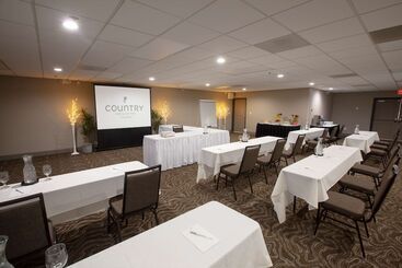 هتل Country Inn & Suites By Radisson, Fargo, Nd