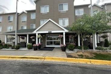 هتل Country Inn & Suites By Radisson, Grand Rapids Airport, Mi