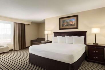 호텔 Country Inn & Suites By Radisson, Little Falls, Mn