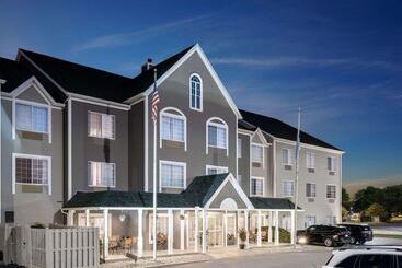 هتل Country Inn & Suites By Radisson, Toledo, Oh