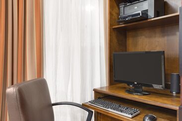 هتل Country Inn & Suites By Radisson, Tulsa, Ok