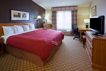 هتل Country Inn & Suites By Radisson, Watertown, Sd