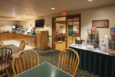 هتل Country Inn & Suites By Radisson West Valley City Ut