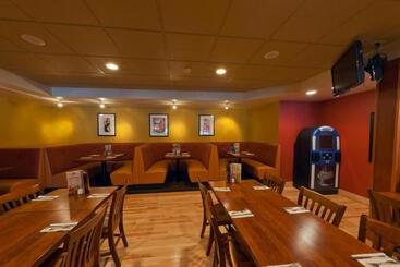 هتل Country Inn & Suites By Radisson, Woodbury, Mn