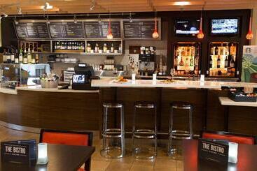 هتل Courtyard By Marriott Fort Collins