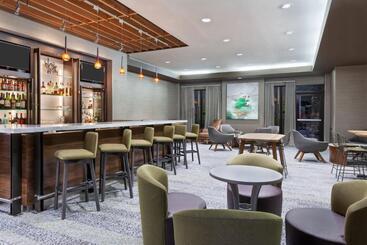 هتل Courtyard Tampa Downtown