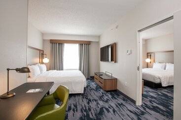 هتل Fairfield By Marriott Inn & Suites Newport Cincinnati