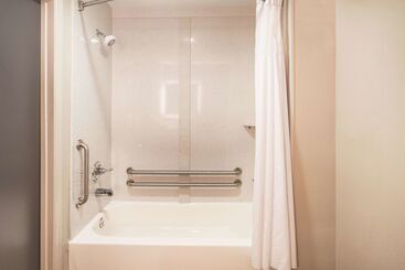 هتل La Quinta By Wyndham Chattanooga Hamilton Place