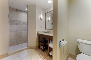 Lift Bridge Lodge, Ascend Hotel Collection