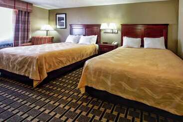 هتل Quality Inn Moore  Oklahoma City