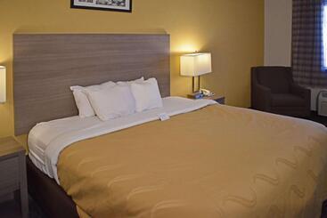 هتل Quality Inn & Suites Kearneysville Martinsburg