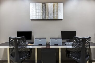 هتل Quality Inn & Suites Los Angeles Airport  Lax