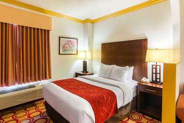 فندق Quality Suites