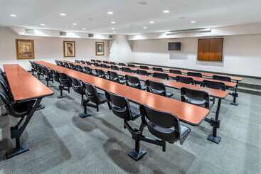 Riverview Inn & Suites, Ascend Hotel Collection