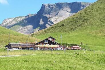 Klewenalp Ausflugs Ski Pistenhotel Klewenstock