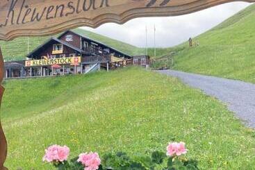 Klewenalp Ausflugs Ski Pistenhotel Klewenstock