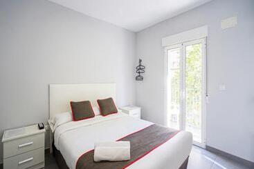 פנסיון Hostal Jireh