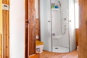 پانسیون Obasute Guesthouse Nakaraya