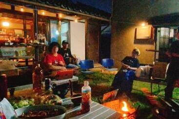 پانسیون Obasute Guesthouse Nakaraya