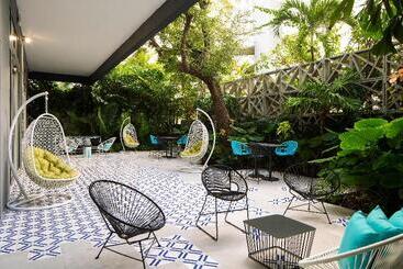 هتل Indigo Miami Brickell By Ihg