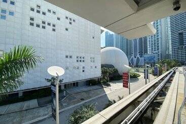 هتل Indigo Miami Brickell By Ihg