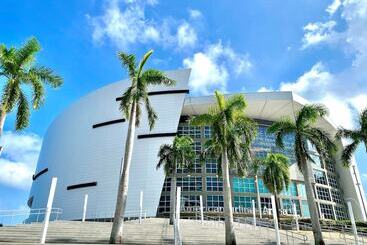 هتل Indigo Miami Brickell By Ihg