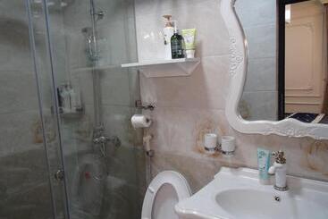 Khanh Phong Apartment Pg02 20