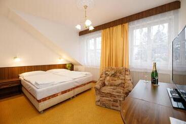 پانسیون Penzion Pomnenka