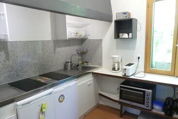 住宿加早餐  Gîte De Llo