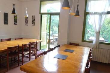 住宿加早餐  Gîte De Llo