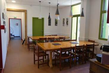 住宿加早餐  Gîte De Llo