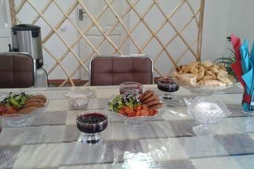 پانسیون Trekking Center