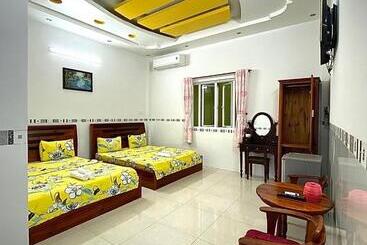 پانسیون Ngoc May Guesthouse