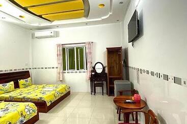 پانسیون Ngoc May Guesthouse