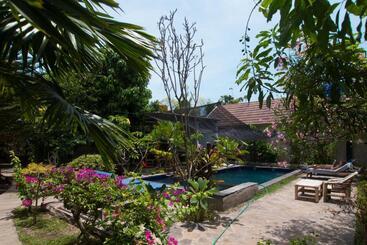 پانسیون Villa Bluemoon