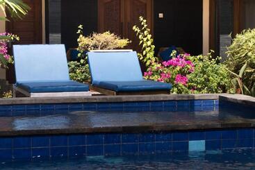 پانسیون Villa Bluemoon