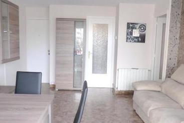 Spacious Apartment In Cabrera De Mar With Sea View - Cabrera de Mar