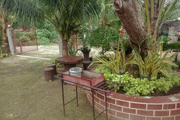 پانسیون Pitaya Native Guest House