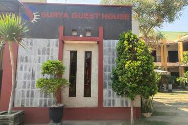 ペンション Surya Guest House