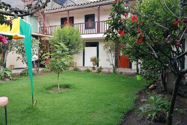 پانسیون Casa Hospedaje Miraflores Calca Cuzco