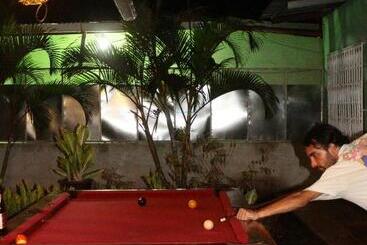 פנסיון Hostal Casa Mauro