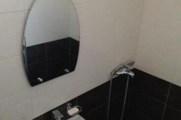 پانسیون Kera Guest House