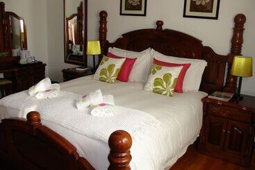 پانسیون Lu S Guest House